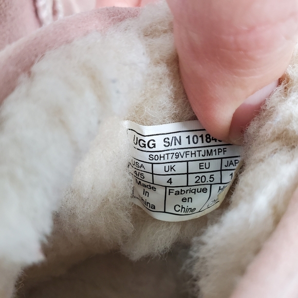 Ugg Baby Girl Bow Valcro Suede Sheep Sherling Boot - Picture 9 of 12